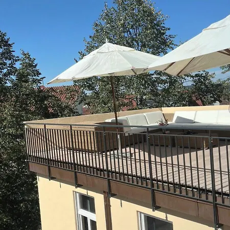 Palais Apartmanhotel 3*